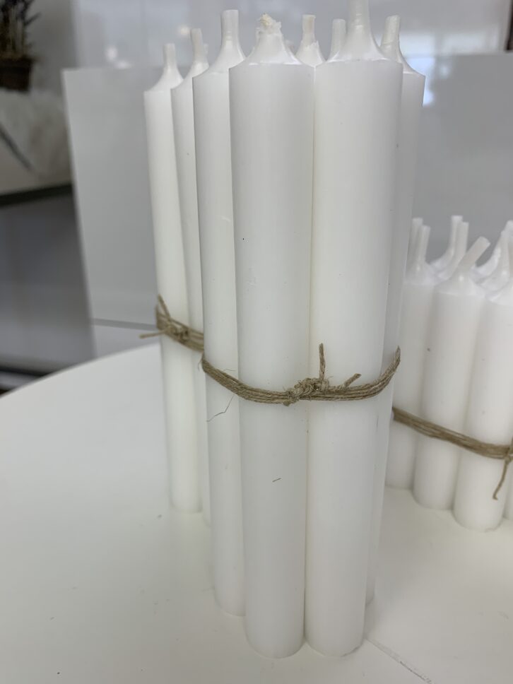 Stabkerzen lang, weiss von Chic Antique
