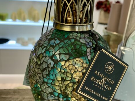 Katalytische Duftlampe Peacock, gross, von Asleigh & Burwood