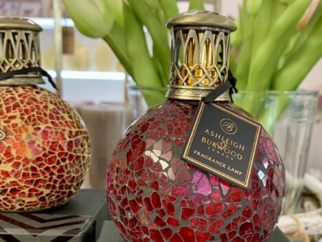 Katalytische Duftlampe Rose Bud, klein, von Asleigh & Burwood