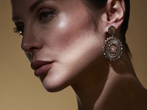 Ohrstecker Ally, silber-grau